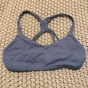 Lululemon free to be sports bra